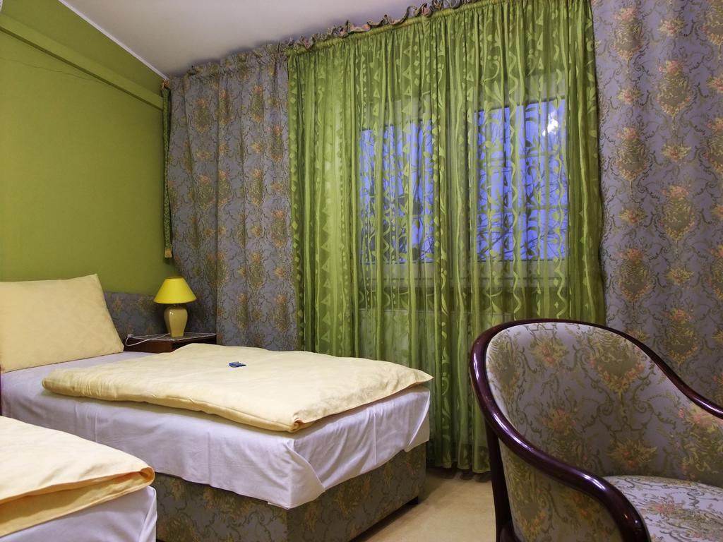 Bed & Breakfast Vila Stanisic Pozega Phòng bức ảnh