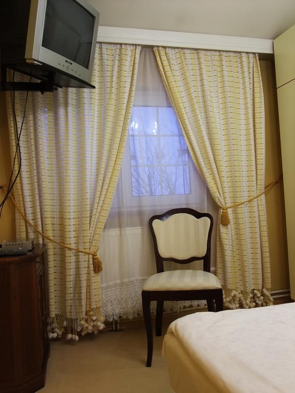 Bed & Breakfast Vila Stanisic Pozega Phòng bức ảnh