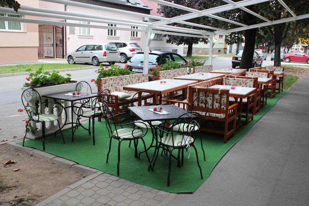 Bed & Breakfast Vila Stanisic Pozega Ngoại thất bức ảnh